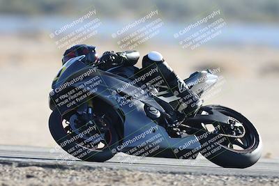 media/Dec-07-2025-CVMA (Sun) [[3e7d2de5dc]]/Race 12- Formula 40 MW and LW/